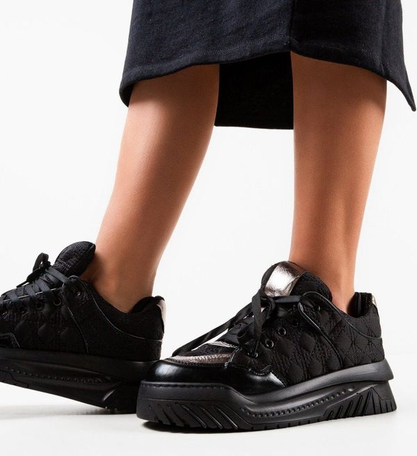 Wow Shoes Спортни Gaston Черни