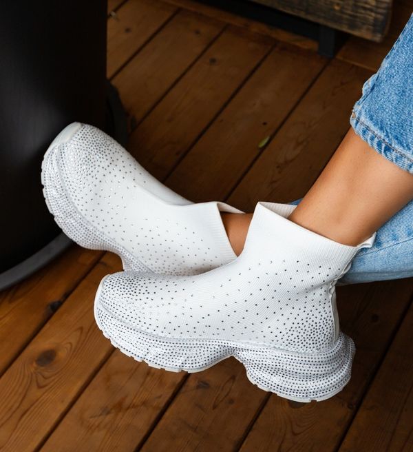 Mei Спортни Ghina Бели