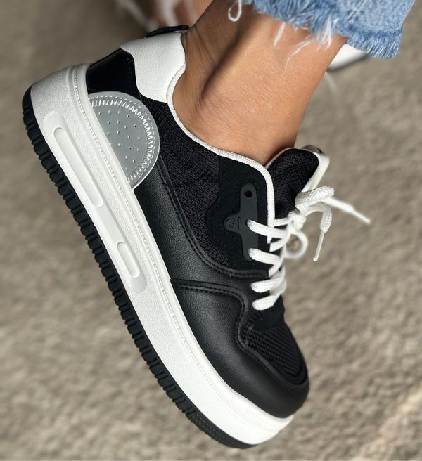 Maria Спортни Goda Черни