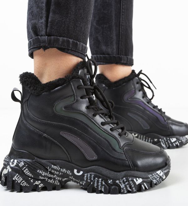 Botinelli Спортни Gurep Черни