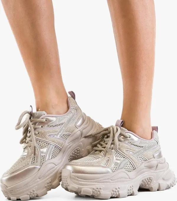 Carolie Спортни Gyran Розов