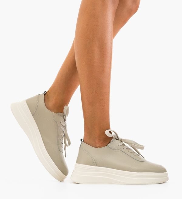 Angel Blue Спортни Haley Сив