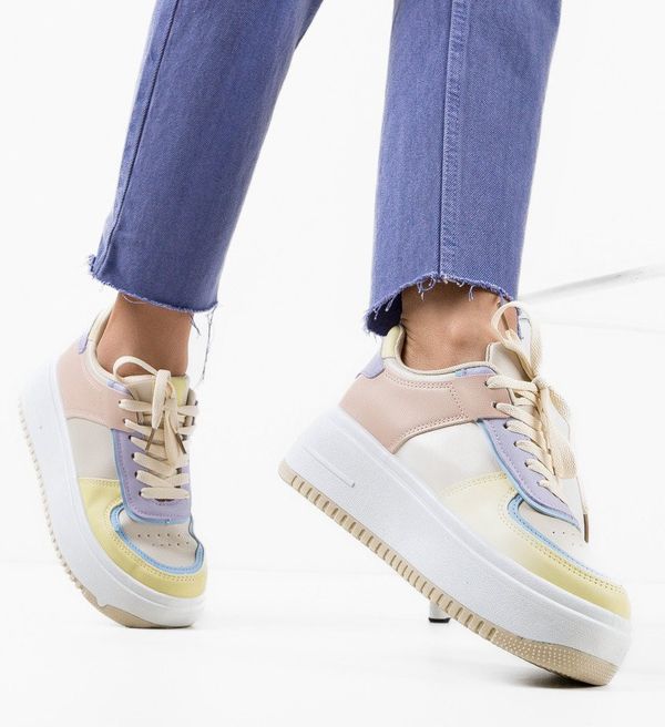 Ali Спортни Hughes Многоцветни