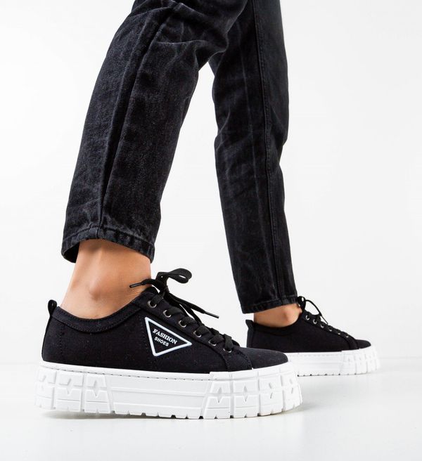 Ali Спортни Huw Черни