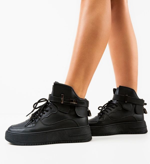 Maria Спортни Impex Черни