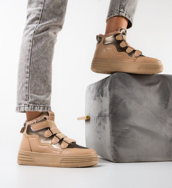 Botinelli Спортни Ingram Бежов