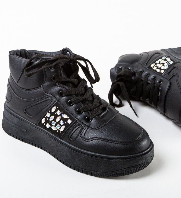 Maria Спортни Jaria Черни