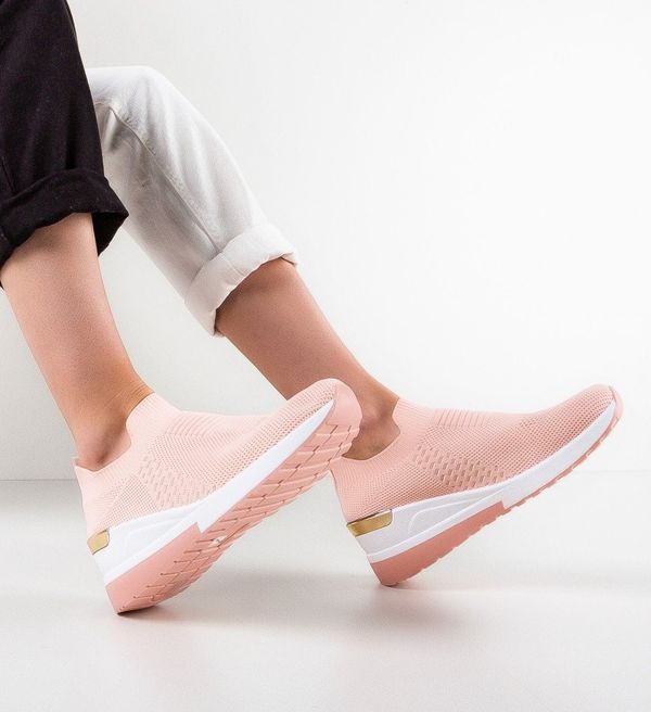 Ali Спортни John Розов