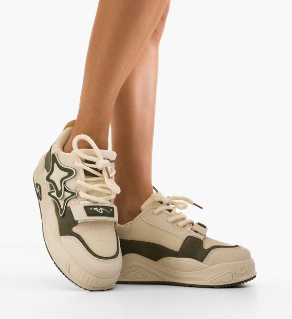 Ali Спортни Jyothi Многоцветни