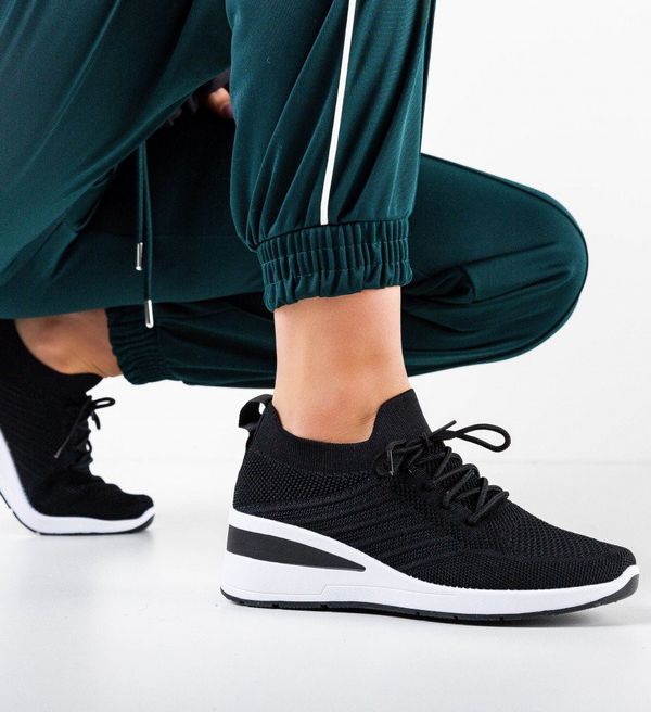 Mei Спортни Kandini Черни