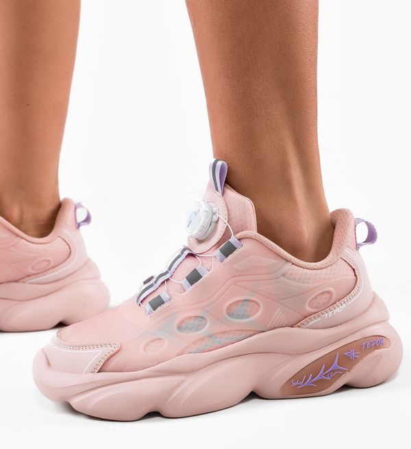 Mei Спортни Kay Розов