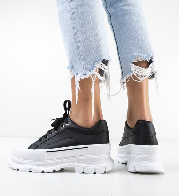 Ali Спортни Kieren Черни