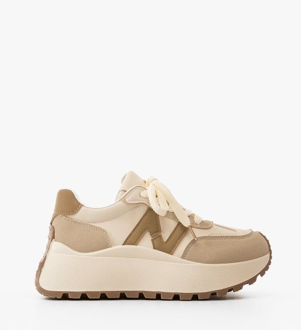 Maria Спортни Kinke Бежов