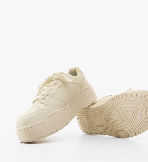 Maria Спортни Kramy 2 Бели