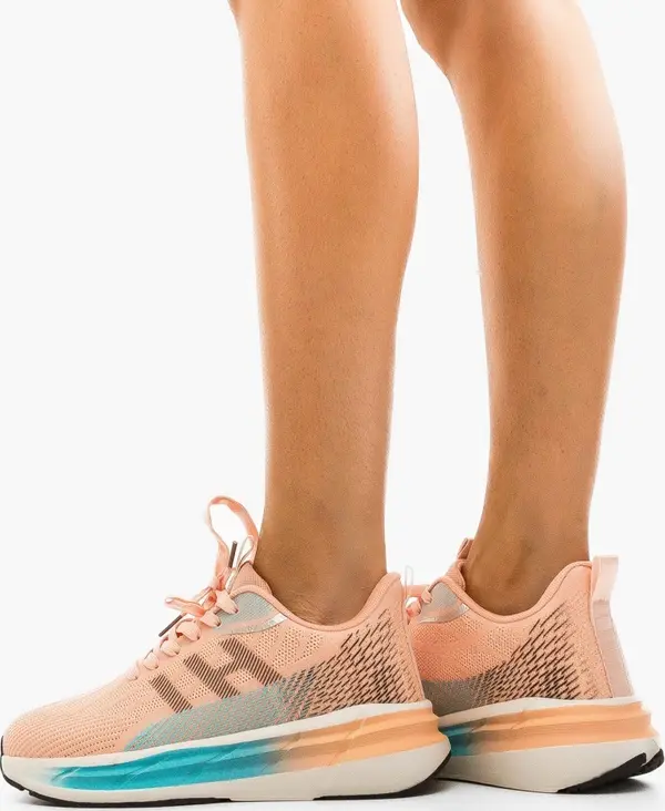 Zoha Спортни Kristil Розов