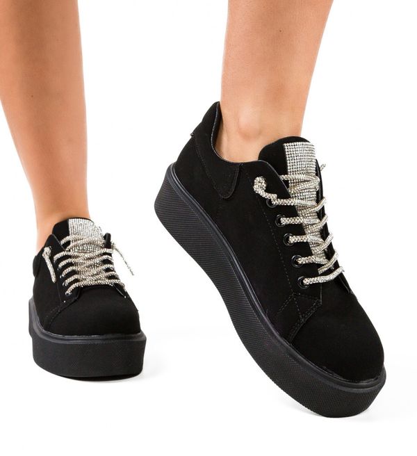 Mei Спортни Laro Черни