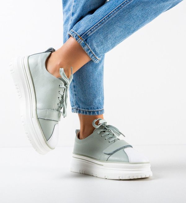 Angel Blue Спортни Larry Сив