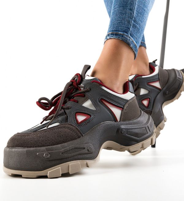 Zoha Спортни Lea Сив