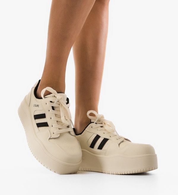 Maria Спортни Leysure Многоцветни