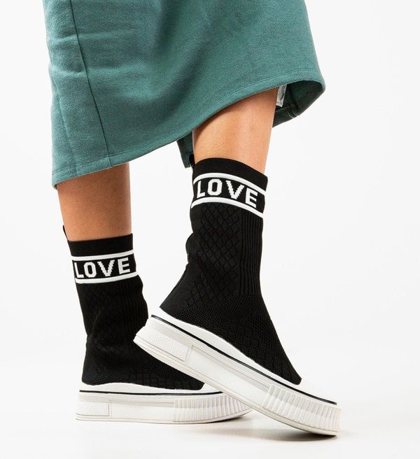 Mei Спортни Lovee Черни