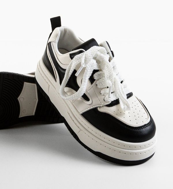 Mei Спортни Lydal Черни