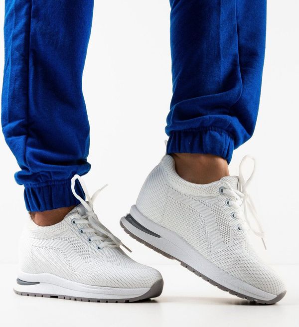 Mei Спортни Marc Бели