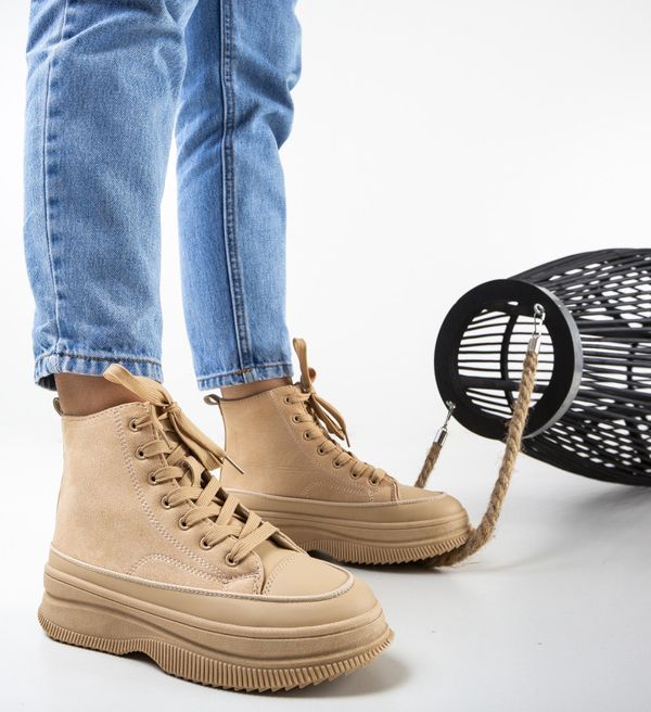 Ali Спортни May Бежов