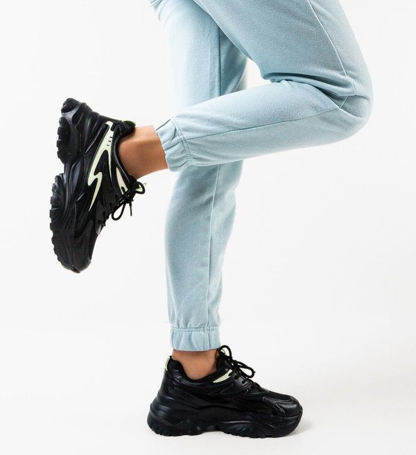 Zoha Спортни Mike Черни