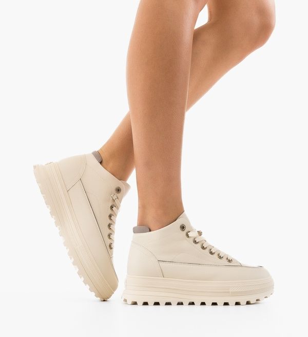 Mei Спортни Milane Бели