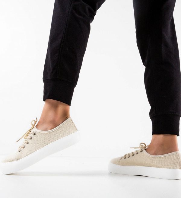 Zoha Спортни Miruna Бежов