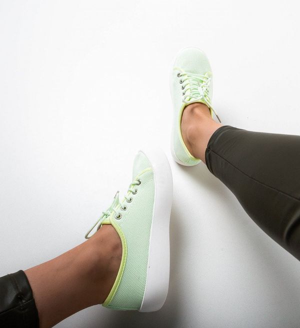 Zoha Спортни Miruna Зелен