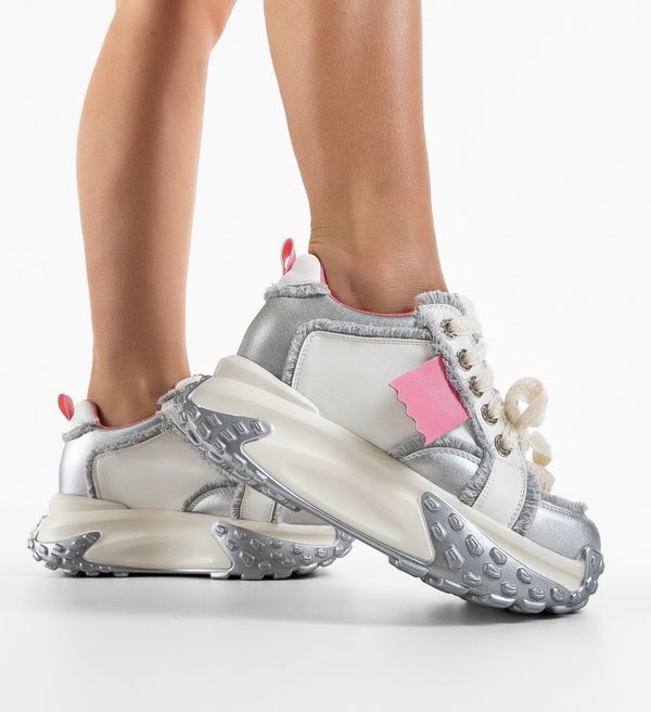 Mei Спортни Moaya Сребърни