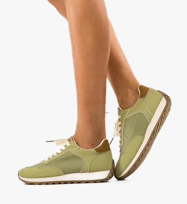 Maria Спортни Myga Зелени