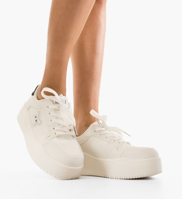 Maria Спортни Myuty Бели