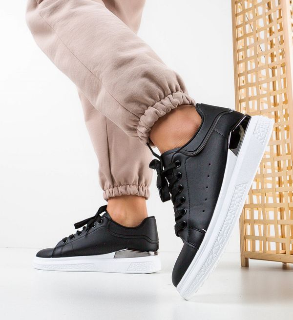 Mei Спортни Nalam Черни