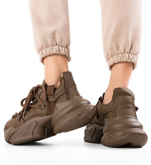 Zoha Спортни Natal Кафяв