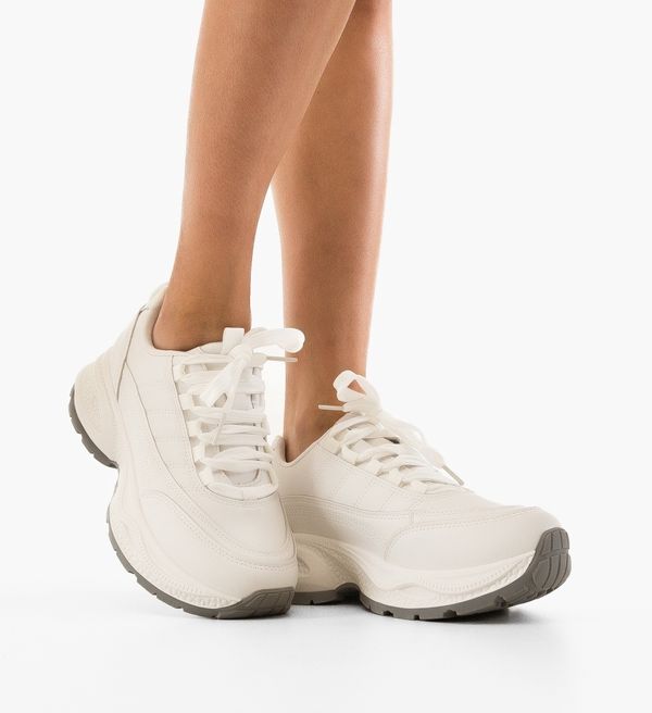 Maria Спортни Norius Бели