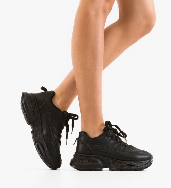 Maria Спортни Norius Черни