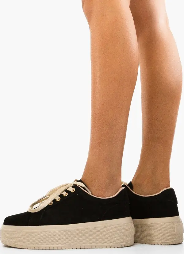 Botinelli Спортни обувки Daravo Черни