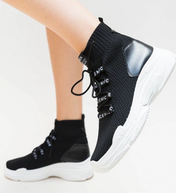 Zoha Спортни Обувки Faby Черни