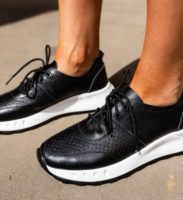 Botinelli Спортни обувки Horazia Черни