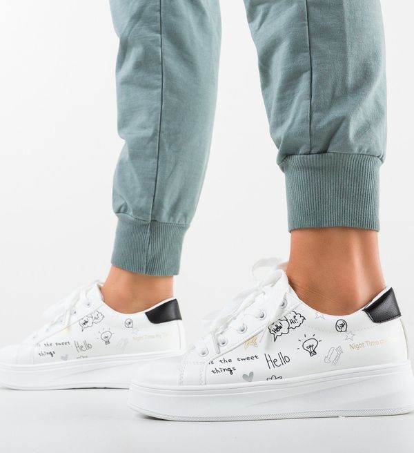 Maria Спортни обувки Lalio Черни