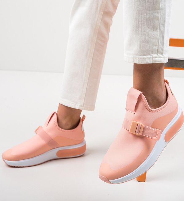 Ali Спортни обувки Lani Розов