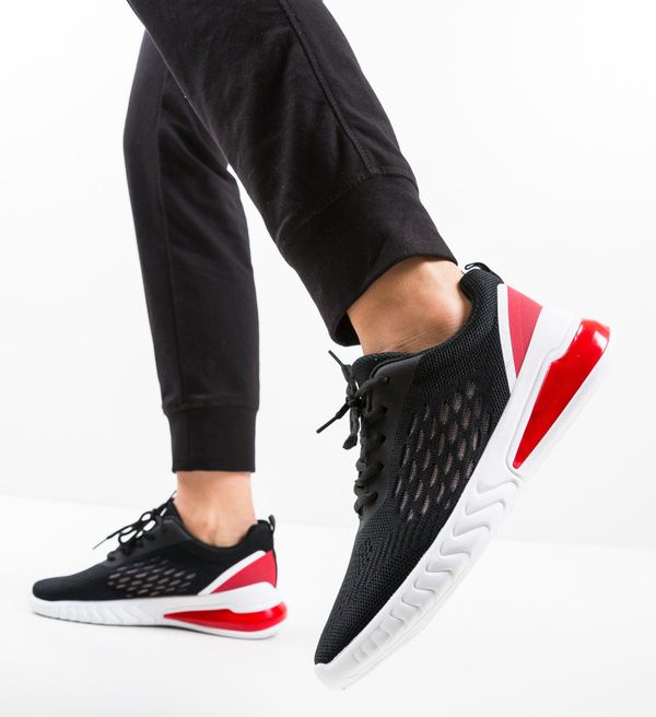 Ali Спортни обувки Saba Черни