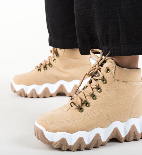 Botinelli Спортни обувки Vogue Бежов