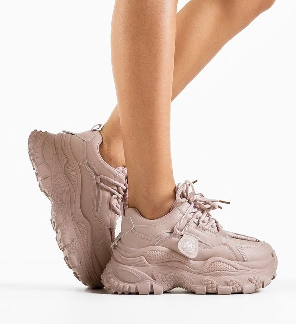 Maria Спортни обувки Zekov Лилав