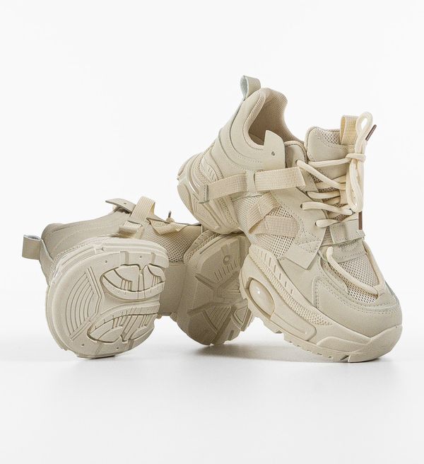 Mei Спортни Olhara Бежов