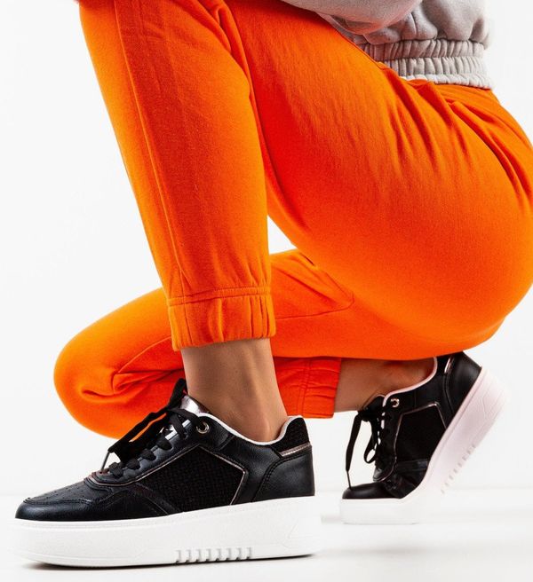 Kavia Спортни Ostar Черни