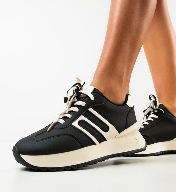 Maria Спортни Pindor Черни