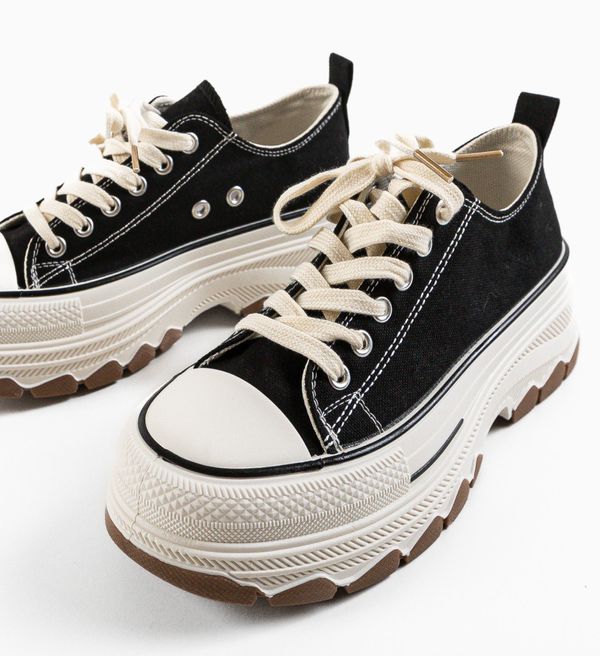 Maria Спортни Ponce Черни